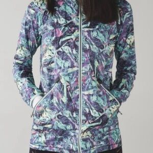 Lululemon Miss Misty Jacket II size 6